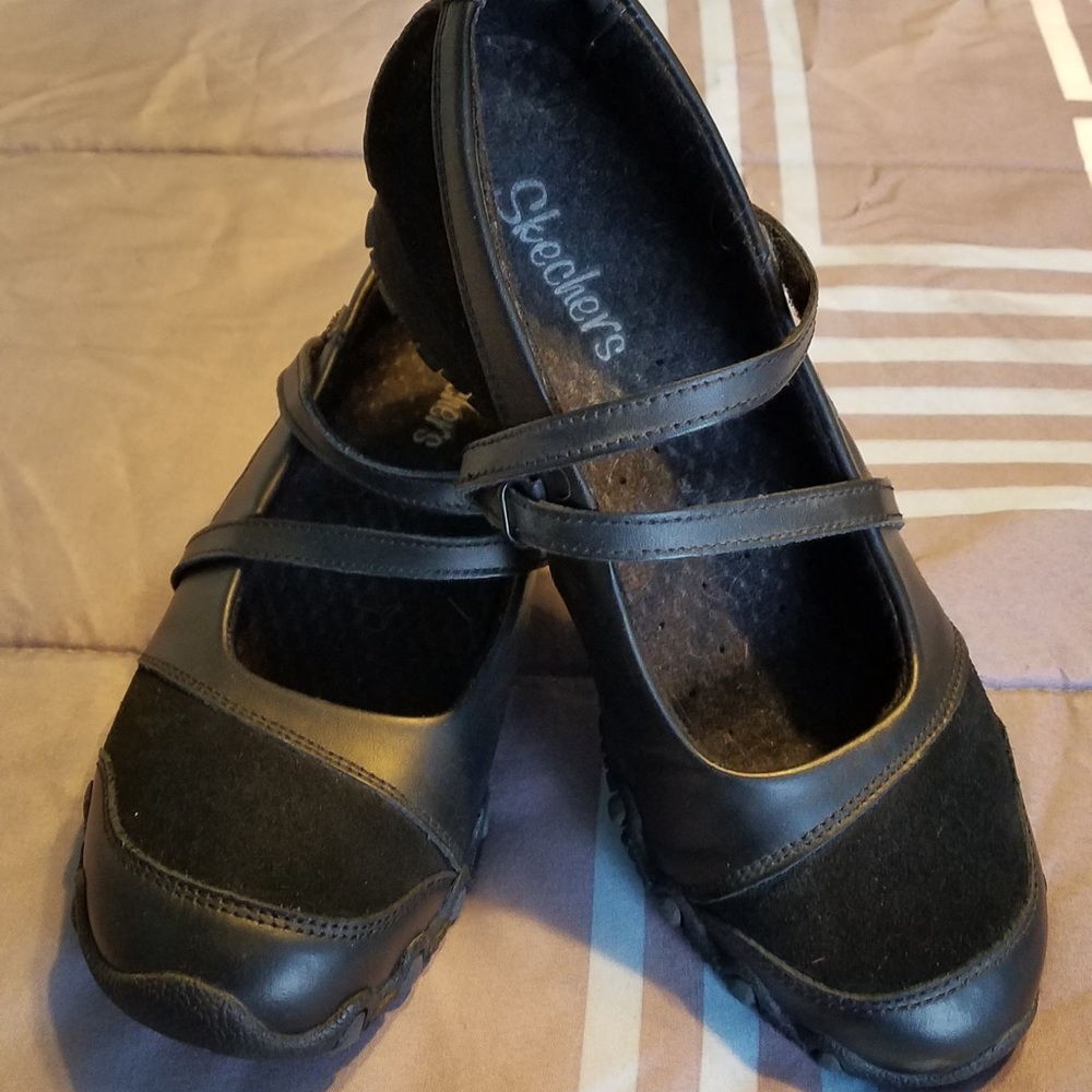 Skechers Relaxed Fit Bikers Mary Jane